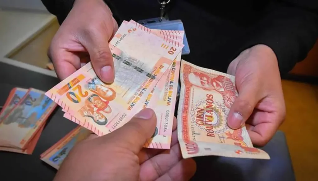 dinero-boliviano_101-11775458_20250428161305
